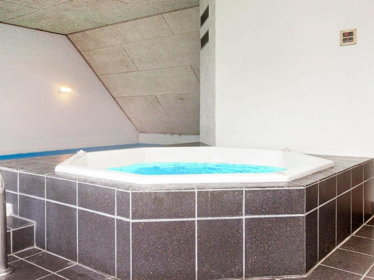 10 Person Holiday Home In Bl Vand บลอแวนด์ ห้อง รูปภาพ