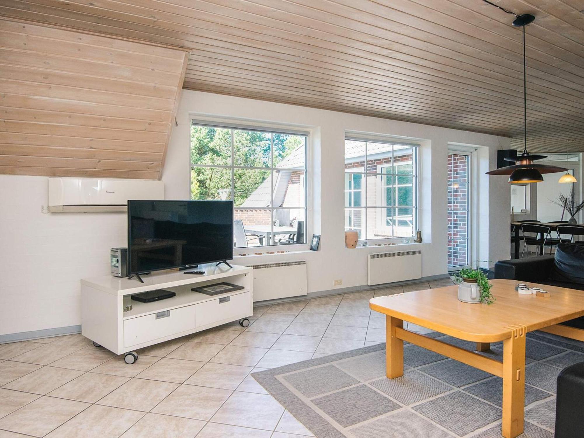 10 Person Holiday Home In Bl Vand บลอแวนด์ ภายนอก รูปภาพ