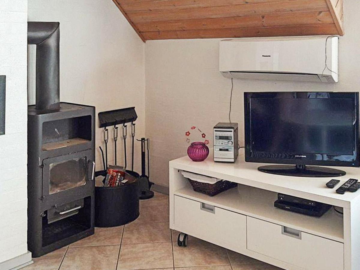 10 Person Holiday Home In Bl Vand บลอแวนด์ ภายนอก รูปภาพ